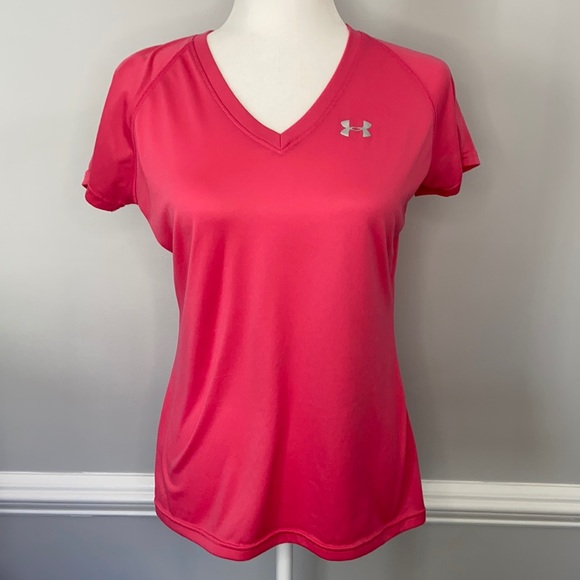 Under Armour Tops - Under Armour Semi-fitted Heat Gear Shirt Pink
